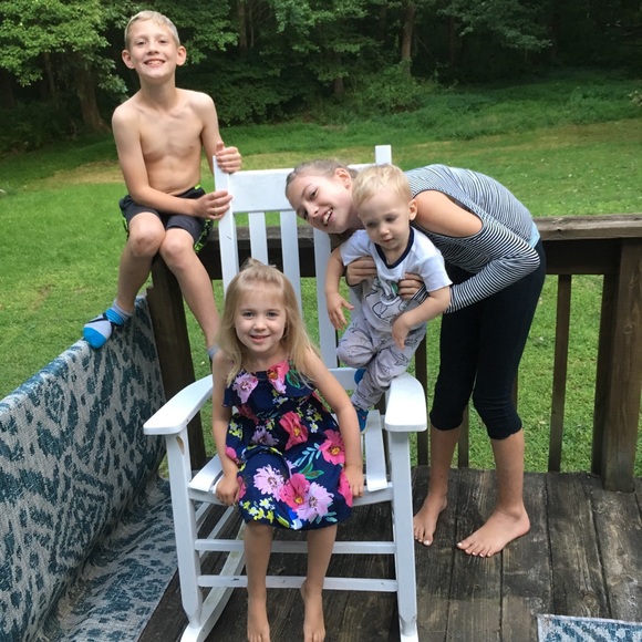 Meet your Posher, Jamie - Picture 3 of 4